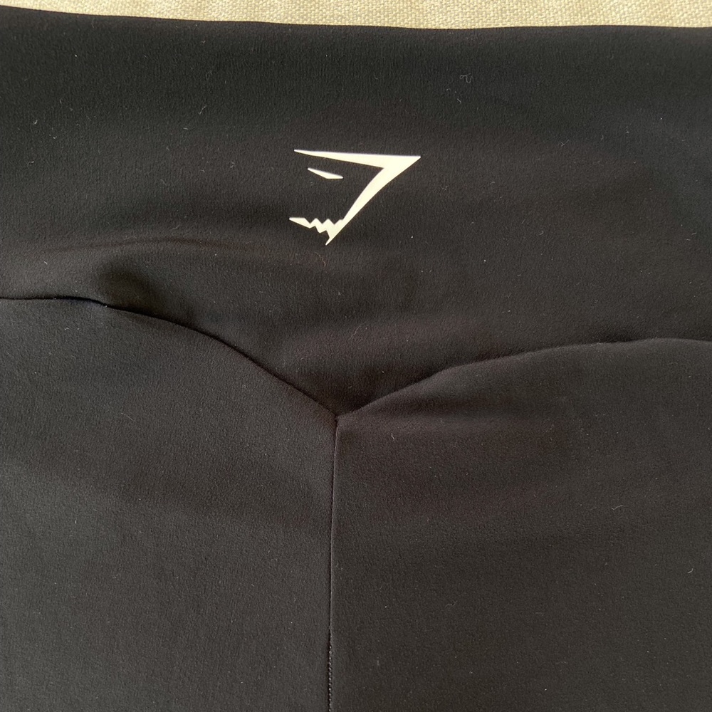 Gymshark | Cropped Leggings - Picture 3 of 6